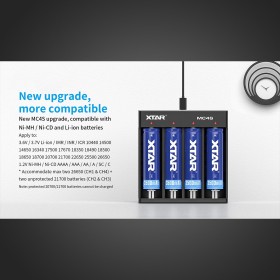MC4S - Chargeur d'accu 4 slots - XTAR